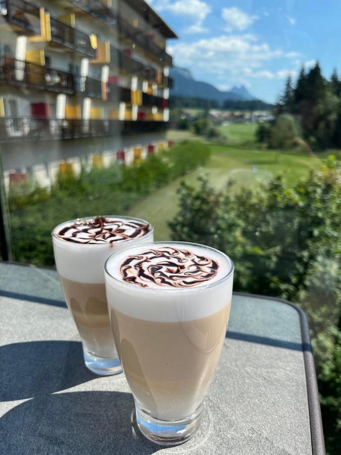 Aldiana Club Salzkammergut Und Grimmingtherme Bad Mitterndorf Eksteriør bilde